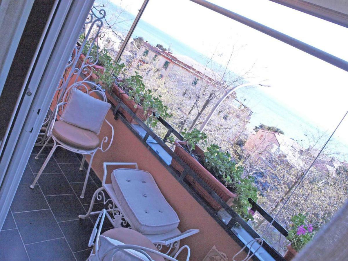 Standard Triple Room Sea View,791797284:JPEG